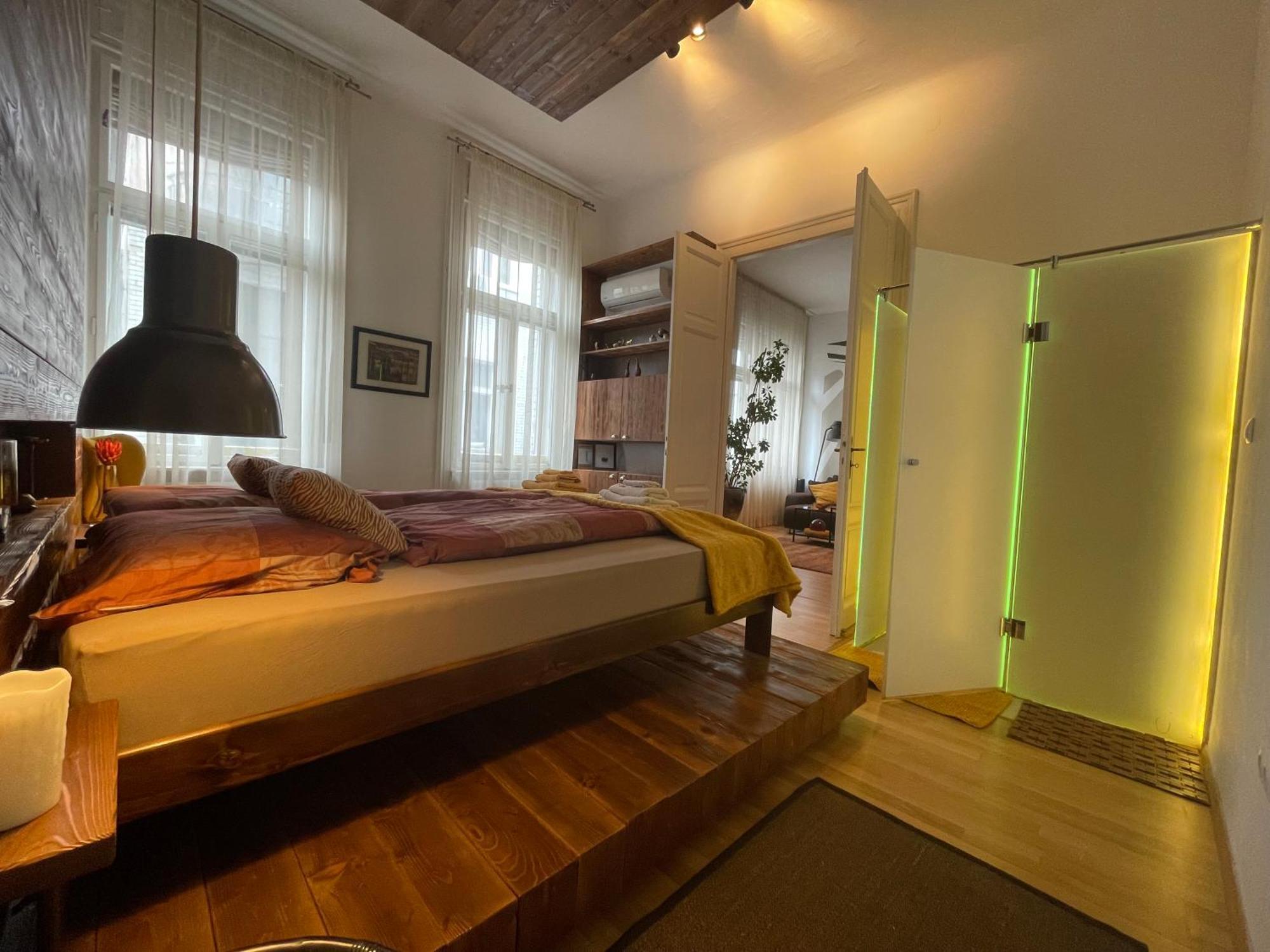 Amber Pearl Apartment 2 Rooms And 2 Bathrooms At Kalvin Square Βουδαπέστη Εξωτερικό φωτογραφία